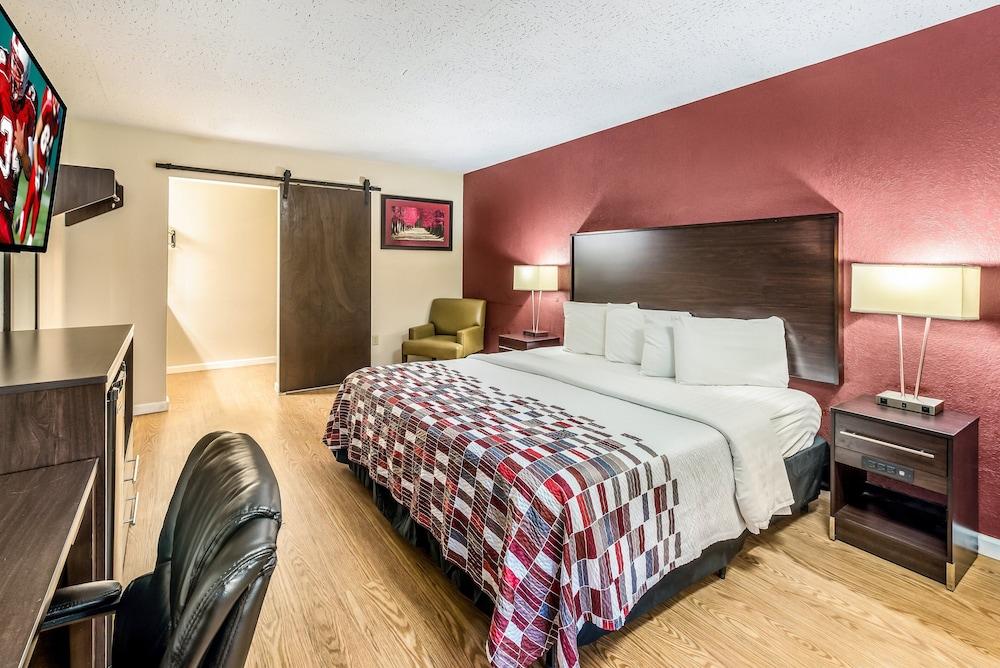 Motel Red Roof &